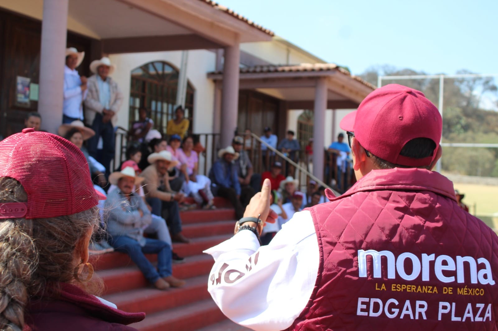 Usuarios Indignados en Redes Sociales por ‘Chapulín’ Edgar Plaza Barrera